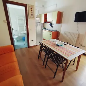 Rosa Apartman